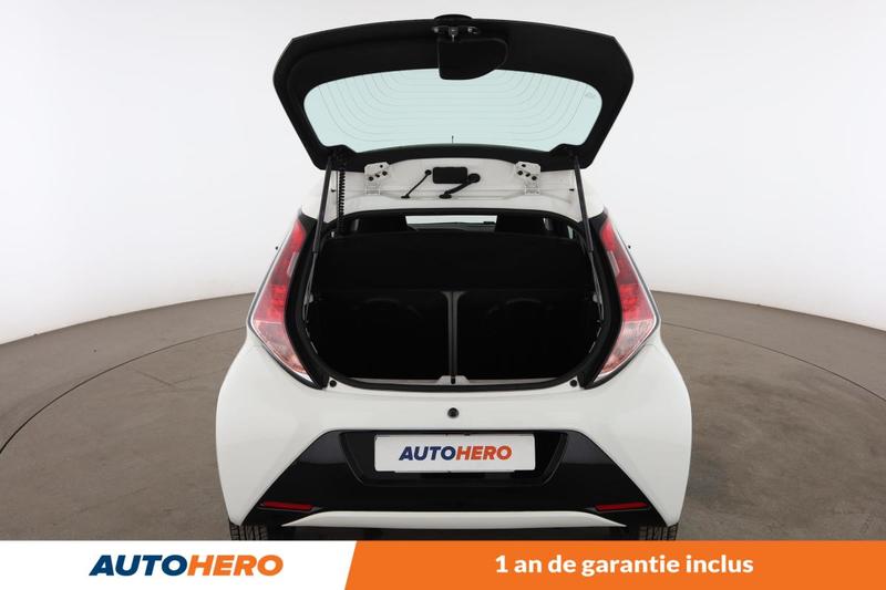 Toyota Aygo 1.0 Vvt-i X-Play 5p 69 ch