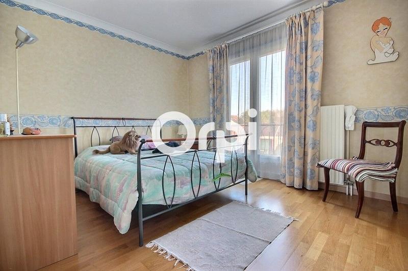 Maison - 142 m² - 6 pièces