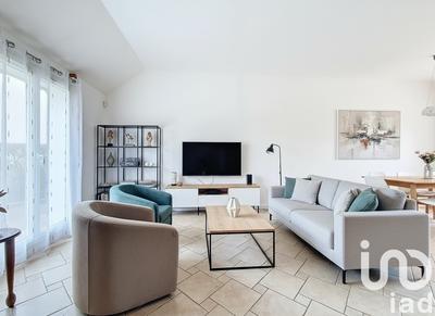 Maison - 151 m² - 6 pièces