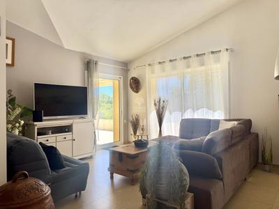 Maison - 111 m² - 5 pièces