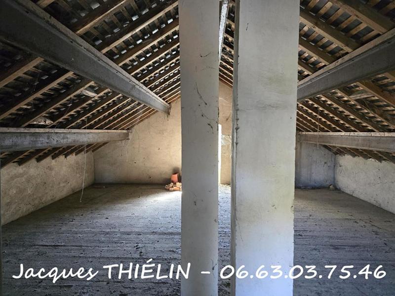 Immeuble - 150 m² - 1 pièce