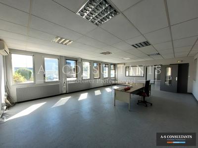 Local d'activité / Entrepôt - 1 000 m²