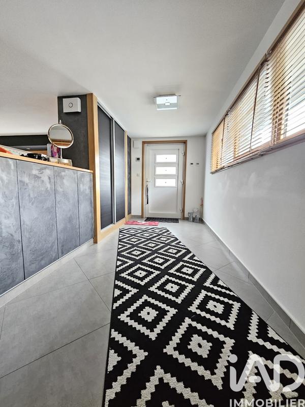 Maison - 197 m² - 4 pièces