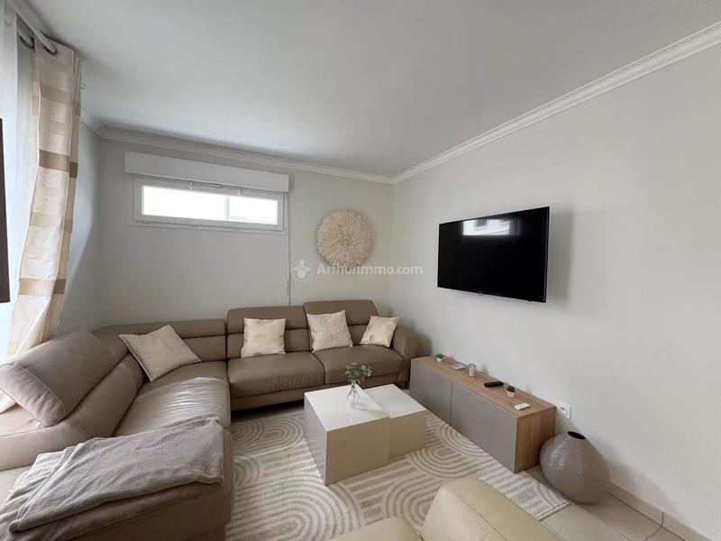 Maison - 111 m² - 5 pièces