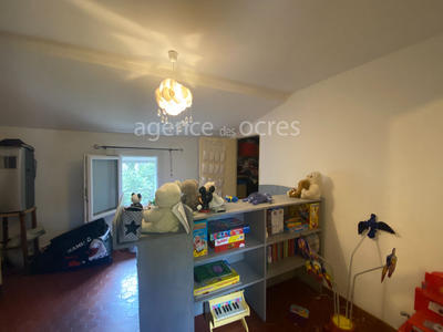 Appartement - 97 m² - 4 pièces