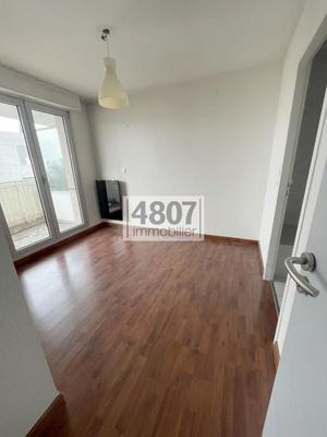 Appartement - 102 m² - 4 pièces