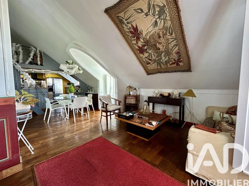 Appartement - 135 m² - 5 pièces