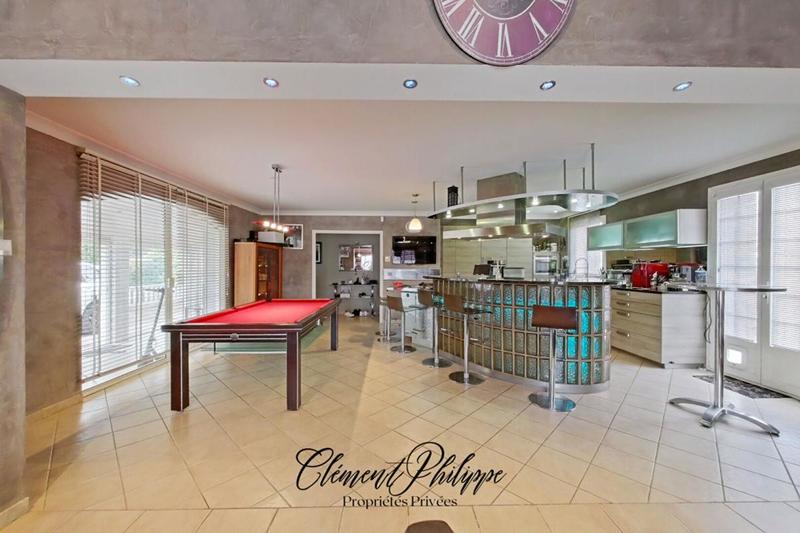 Maison - 126 m² - 6 pièces