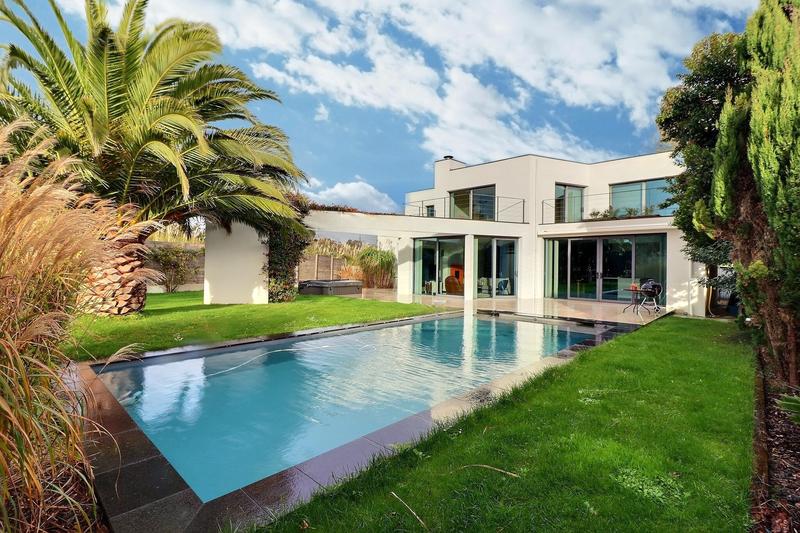 Maison - 147 m² - 6 pièces