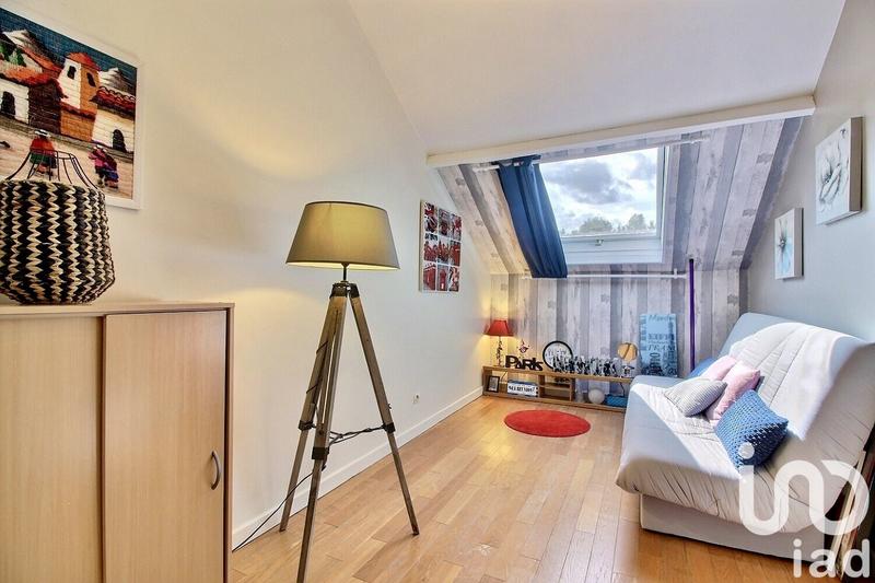 Maison - 91 m² - 5 pièces