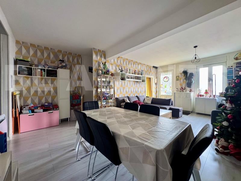 Maison de ville - 79 m² - 3 pièces