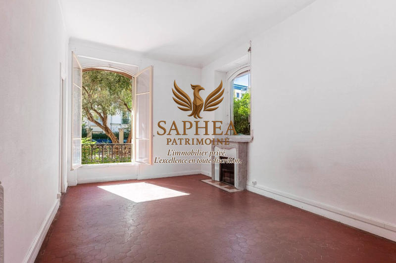 Appartement - 136 m² - 6 pièces