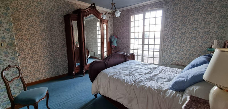 Maison - 168 m² - 6 pièces