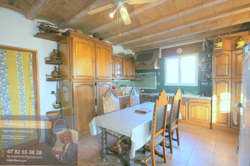 Villa - 160 m² - 8 pièces