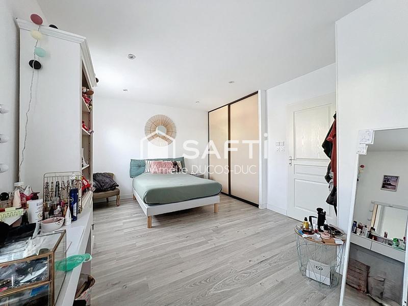 Maison - 146 m² - 6 pièces