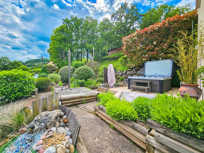 Maison - 168 m² - 7 pièces