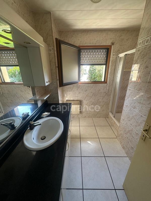 Maison - 100 m² - 7 pièces