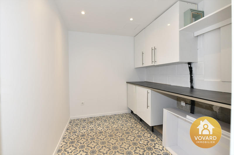 Maison - 172 m² - 8 pièces