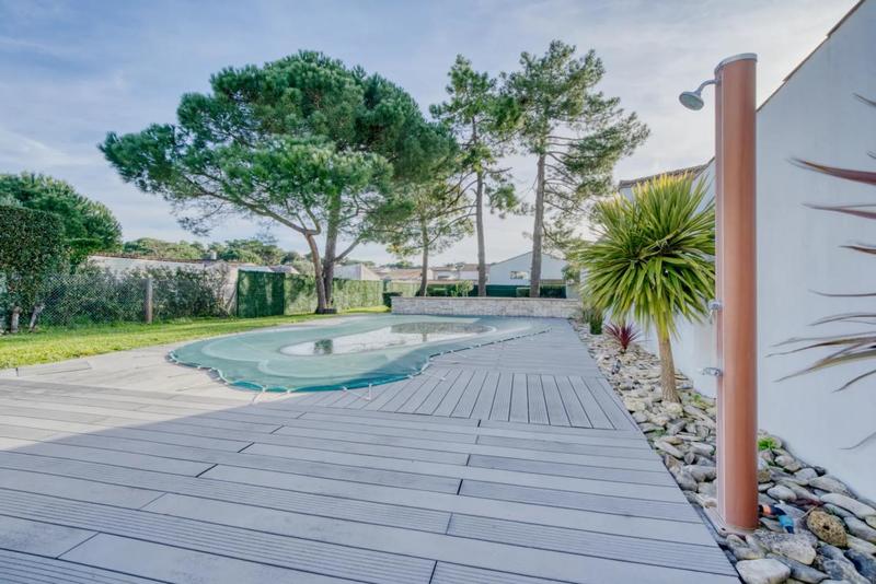 Maison - 111 m² - 6 pièces