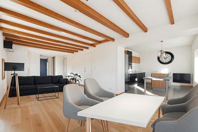 Appartement - 93 m² - 4 pièces