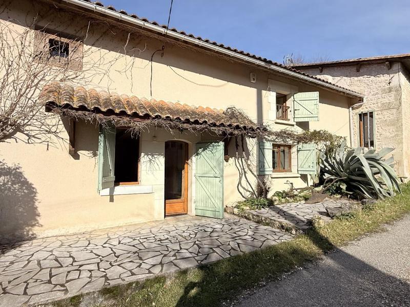 Maison - 205 m² - 7 pièces