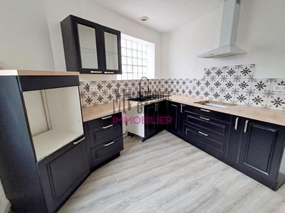 Maison - 104 m² - 4 pièces