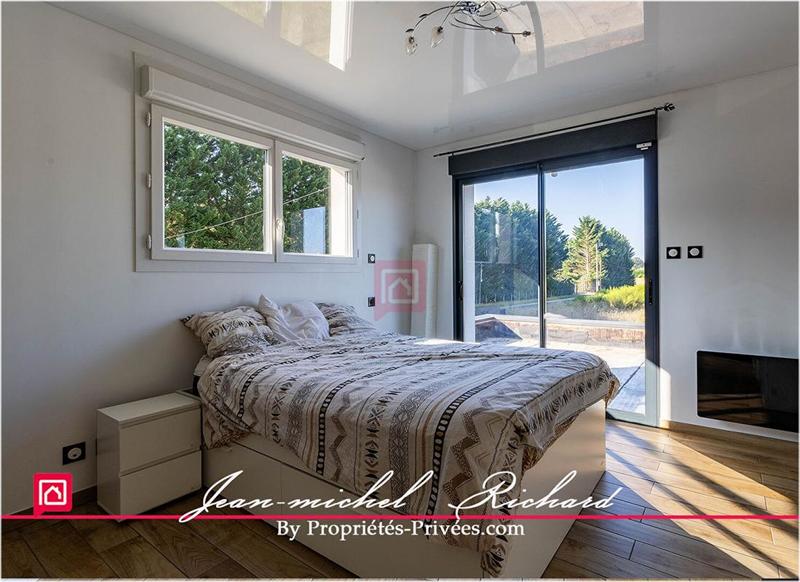 Maison - 183 m² - 6 pièces