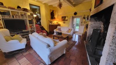 Maison - 208 m² - 7 pièces