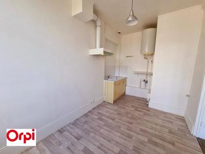 Immeuble - 134 m² - 6 pièces