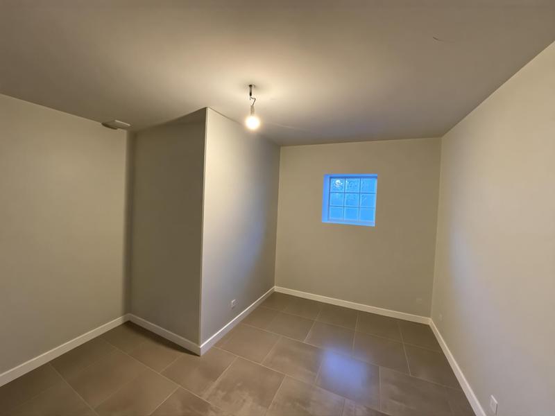 Maison - 180 m² - 5 pièces