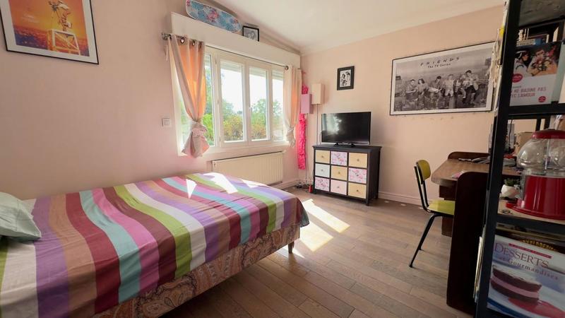 Maison - 110 m² - 6 pièces