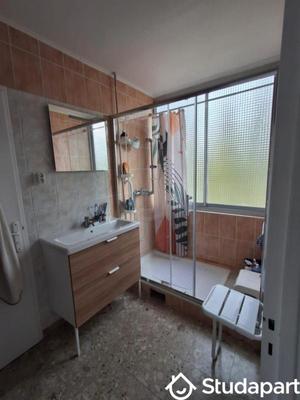 Chambre - 25 m² - 1 pièce