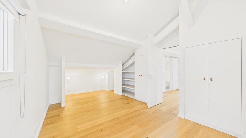 Maison - 192 m² - 8 pièces