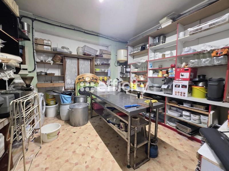 Immeuble - 210 m² - 10 pièces