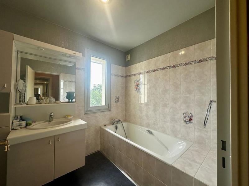 Appartement - 118 m² - 5 pièces