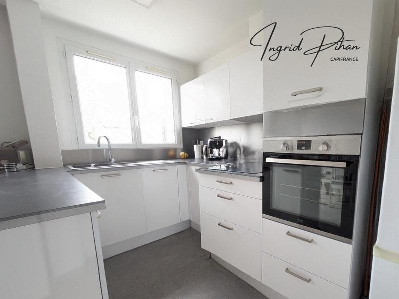 Appartement - 77 m² - 3 pièces