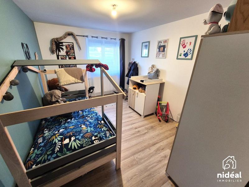 Maison - 99 m² - 4 pièces