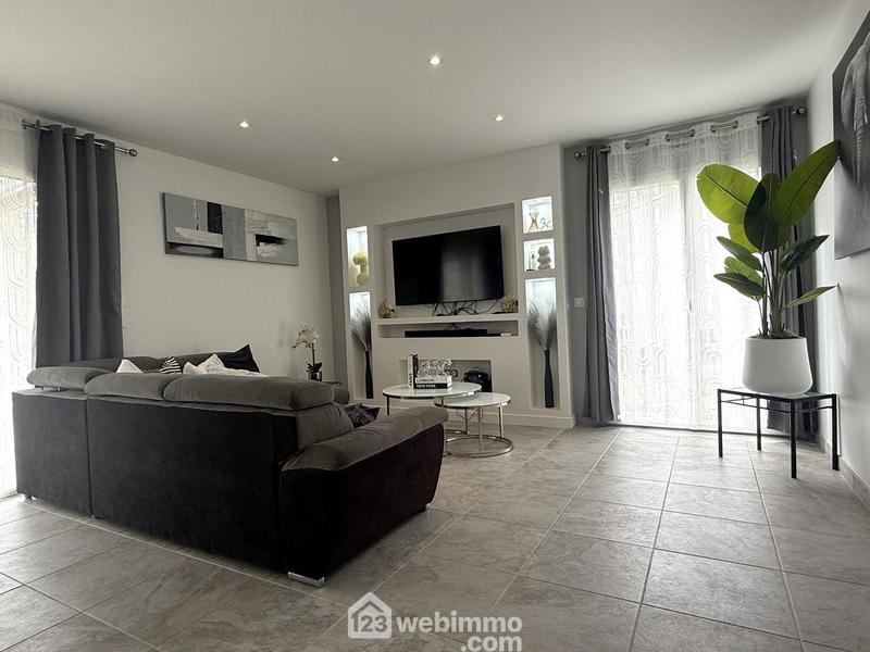 Maison - 108 m² - 4 pièces