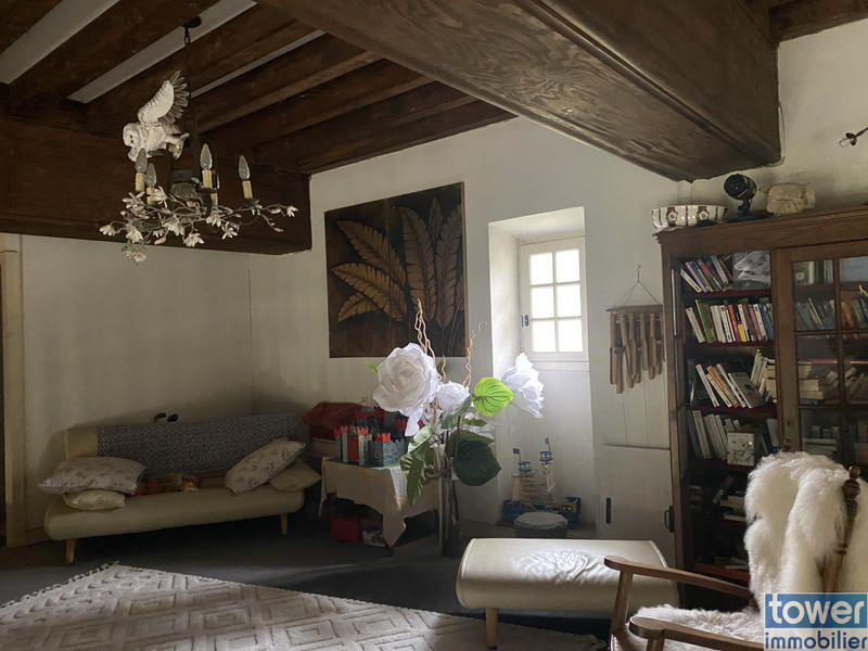 Propriété - 388 m² - 12 pièces