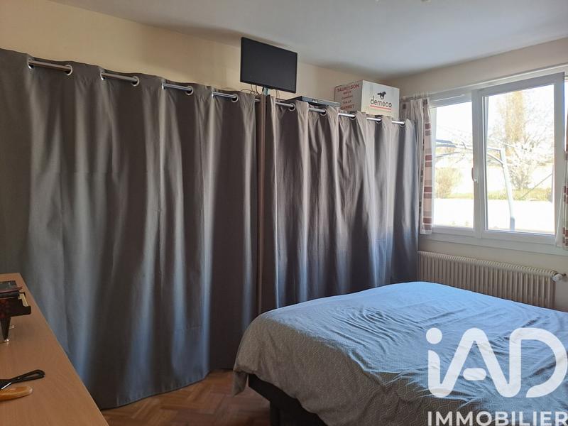 Maison - 140 m² - 8 pièces