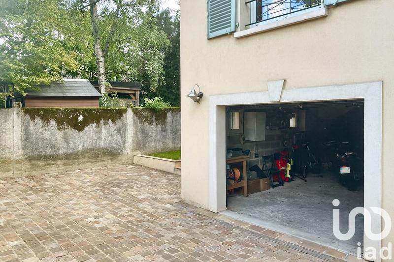Maison - 188 m² - 8 pièces