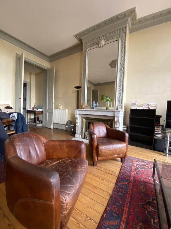 Appartement - 202 m² - 8 pièces