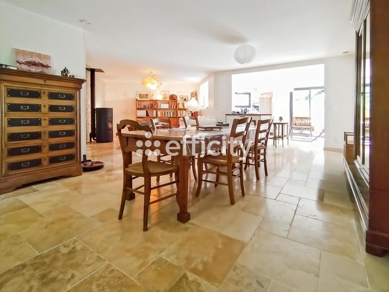 Villa - 133 m² - 6 pièces