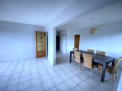 Appartement - 86 m² - 4 pièces