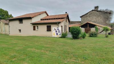 Maison - 150 m² - 5 pièces