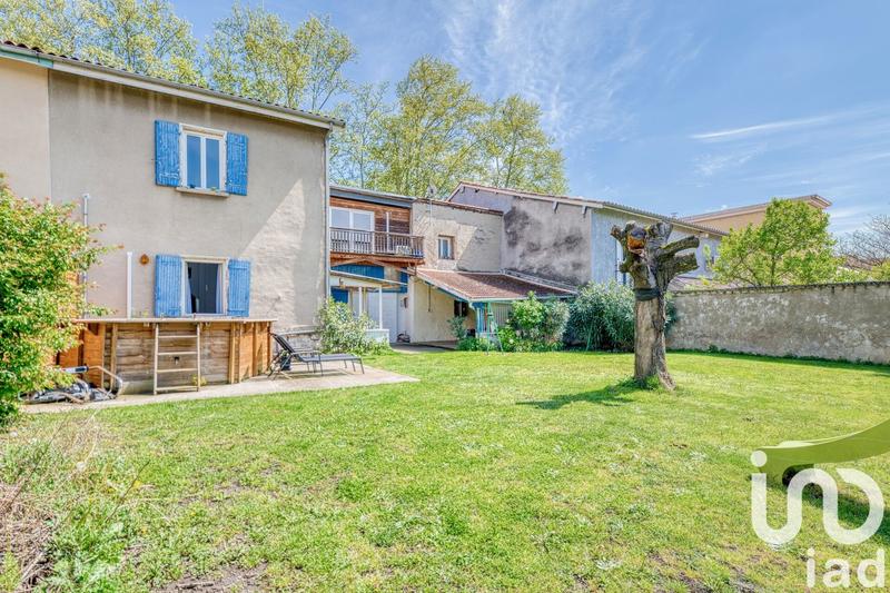 Maison - 200 m² - 6 pièces