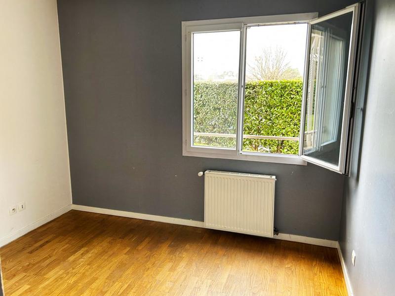 Appartement - 92 m² - 4 pièces