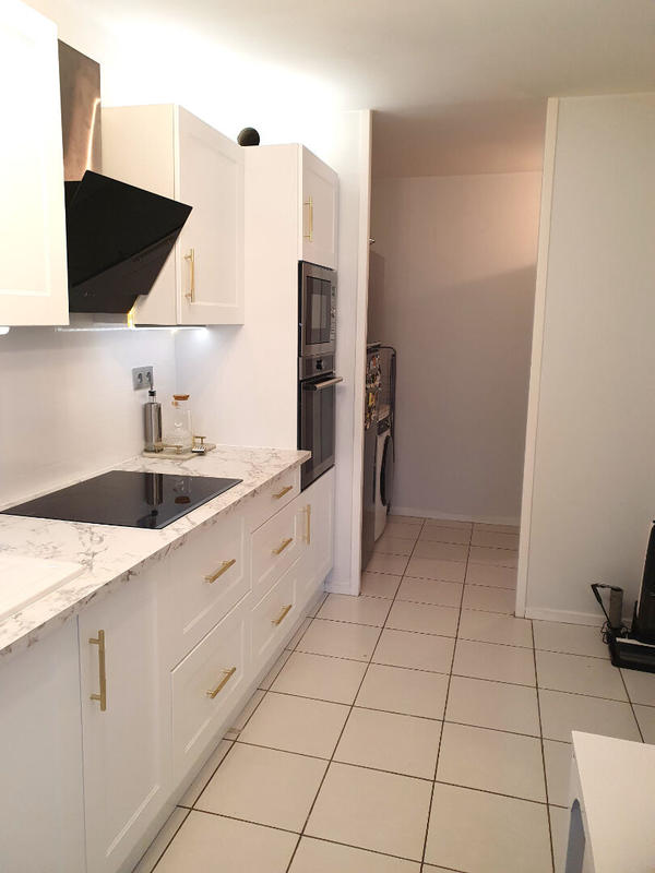 Appartement - 81 m² - 4 pièces