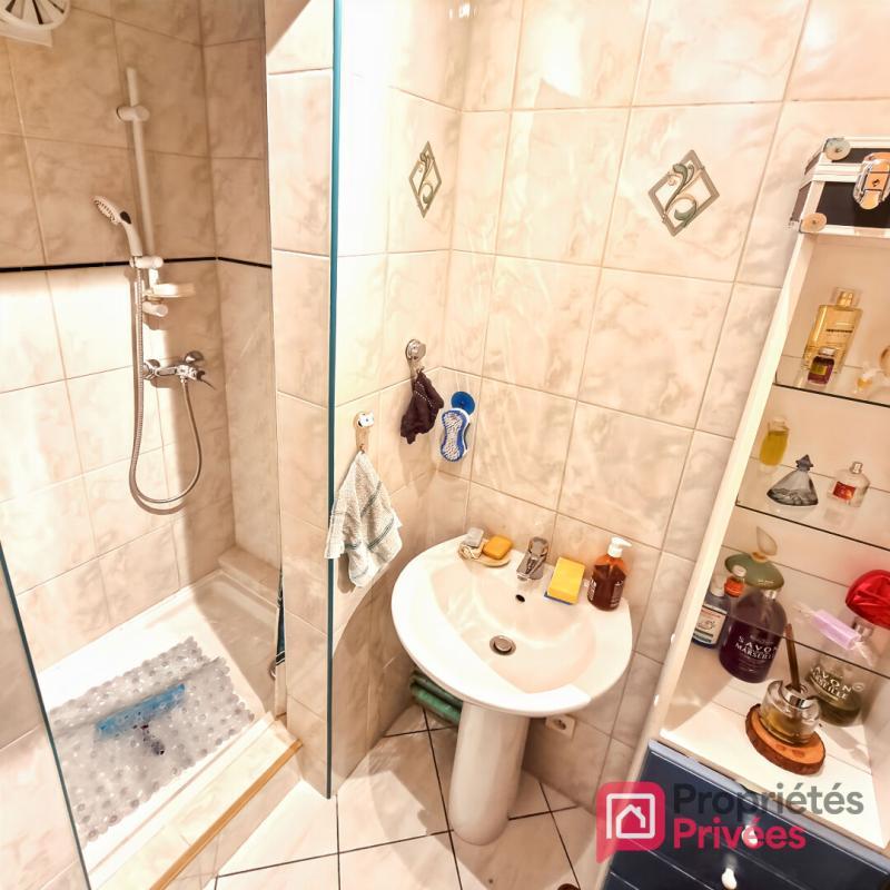 Appartement - 102 m² - 5 pièces