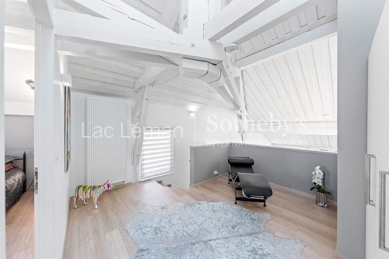 Maison - 200 m² - 6 pièces